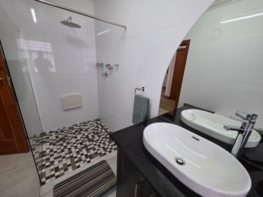 4 Bedroom Property for Sale in Eureka Free State